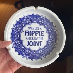 Urban Outfitters Ashtray Make Like a Hippie and Blow This Joint